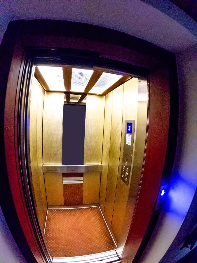 Hotel Christoffel Нийдерау Екстериор снимка